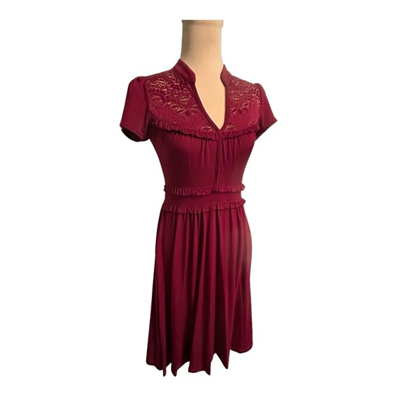 Lush Vintage-Inspired Lace Inset Short Sleeve Tie-Waist Dress - Size S, Burgundy - Picture 1 of 8